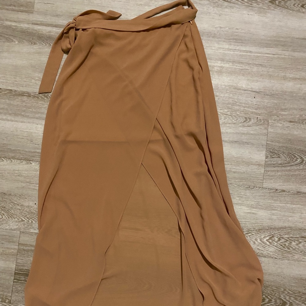 FOREVER21 maxi skirt with short slip